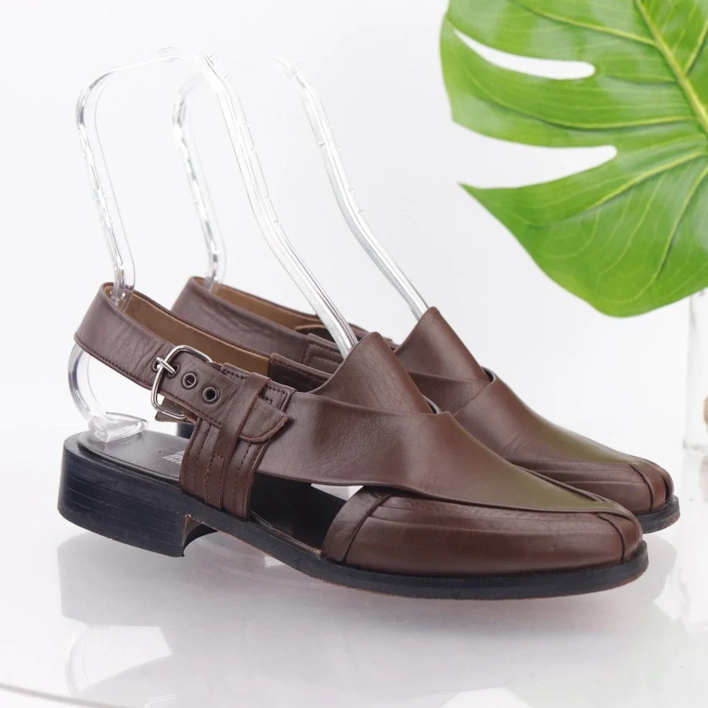 English Boot House Mens Sandals Size 9 Brown Leather Closed Toe Fisherman Shoes